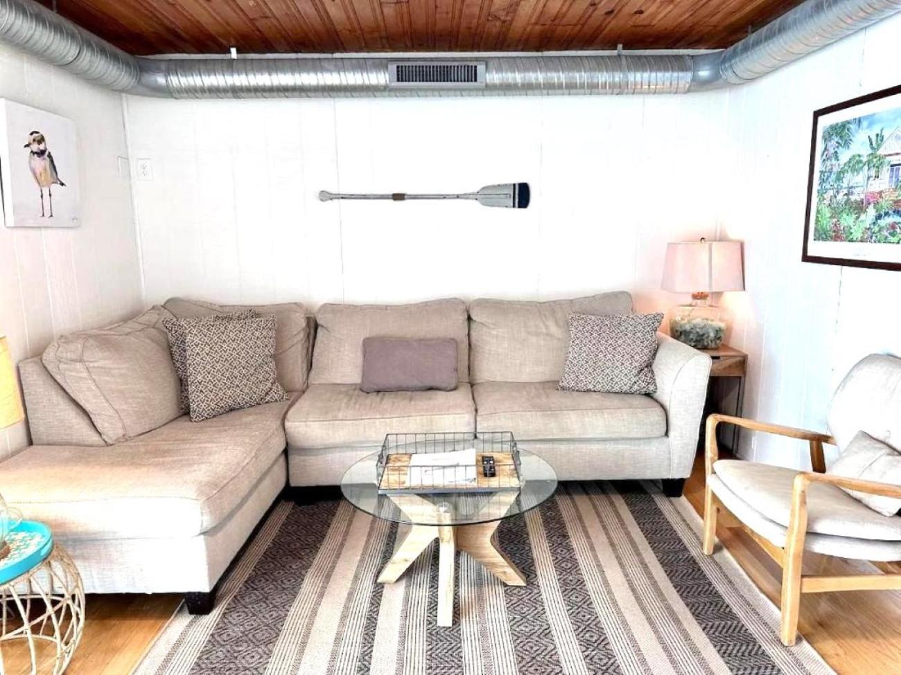 Cozy Beach - Direct Waterfront! East Haven Exterior foto